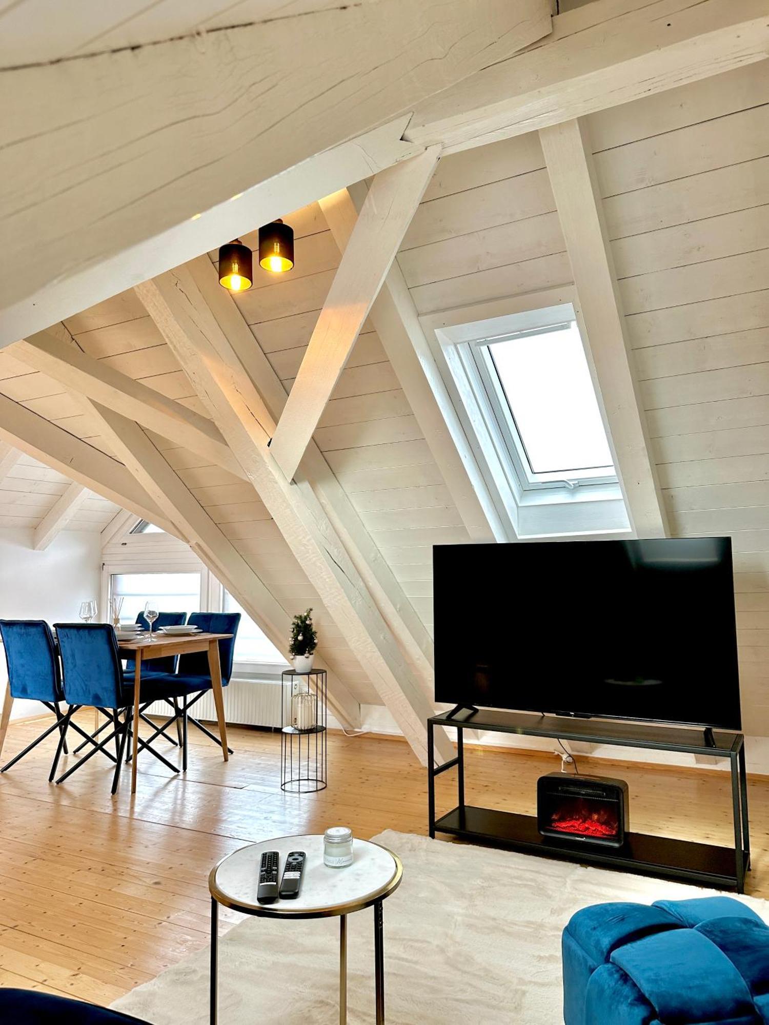 Zentrale Wohnung Mit Dachterasse 布雷根茨 外观 照片